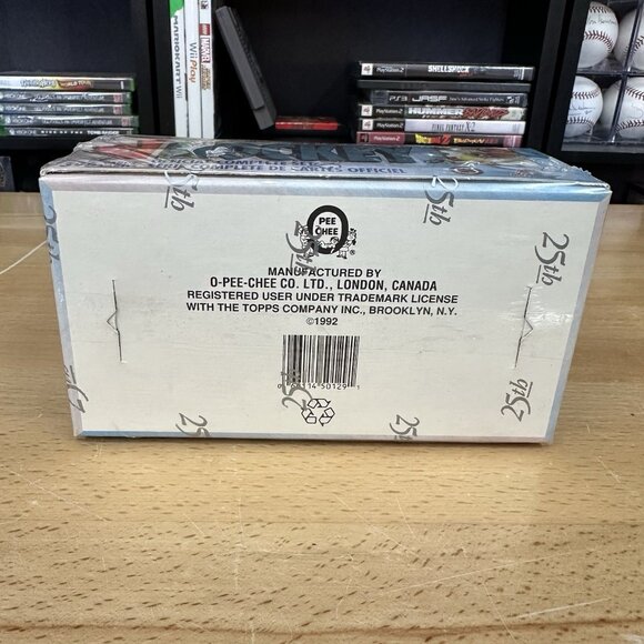 1992-93 O-Pee-Chee Hockey, factory sealed Complete Set, 25th Anniversary - Picture 2 of 4